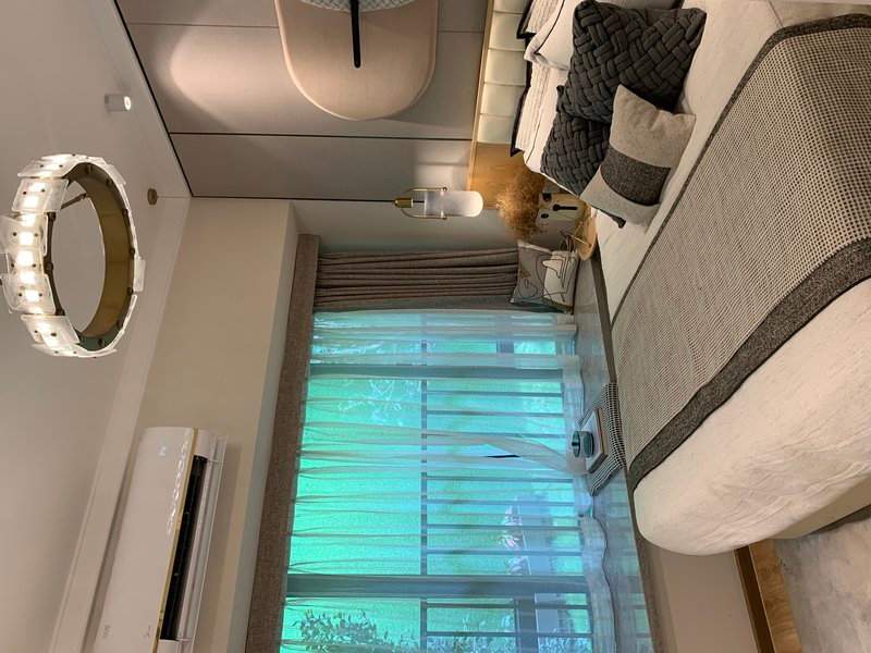 你知道梳妆台的最佳尺寸和摆放位置吗？这些秘密你一定想不到！