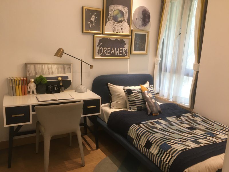 卧室壁纸选用与潮湿问题解析