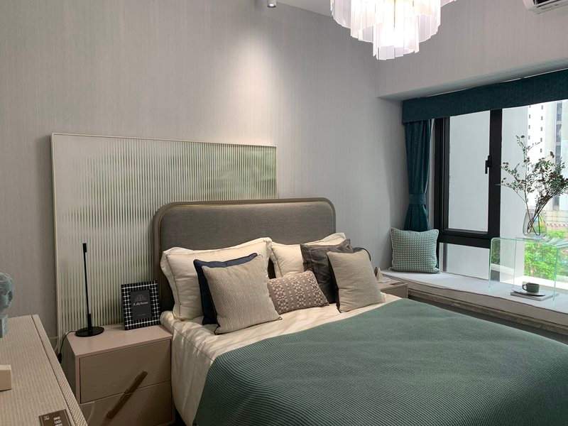 卧室墙纸选择指南，如何选择卧室壁纸的颜色