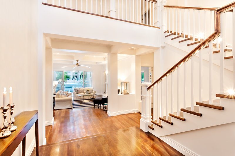 买洋房一楼竟然这么便宜，为什么90%的人入住后都后悔了？