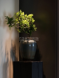 140㎡意式轻奢大平层:暖咖与木饰面的诗意融合,诠释无边界的舒适生活(图9) 140㎡意式轻奢大平层:暖咖与木饰面的诗意融合,诠释无边界的舒适生活(图9)