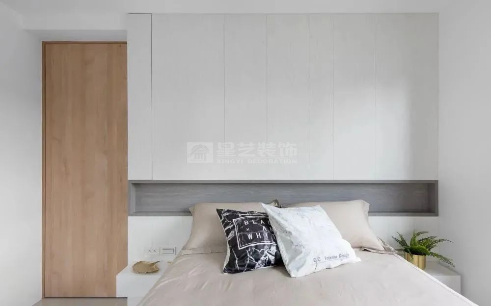 家居色彩搭配法则:分分钟“装”出高级感!(图3) 6385aeeceadef9857f7a36c06721f754.jpg