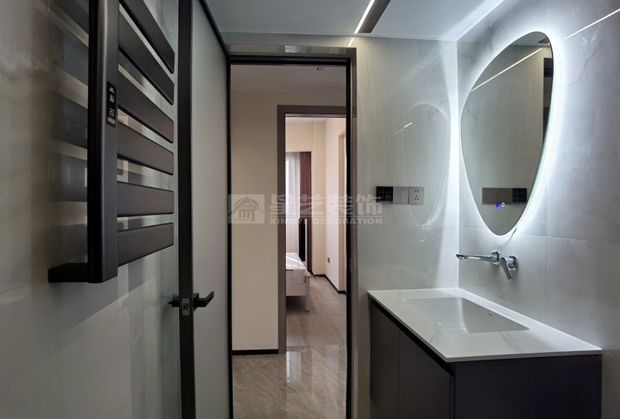 贺州江滨华府17-03户型现代风实景(图18)