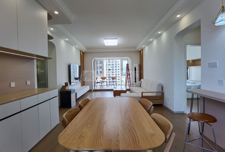 贺江幸福里13-03户型原木风实景(图7)