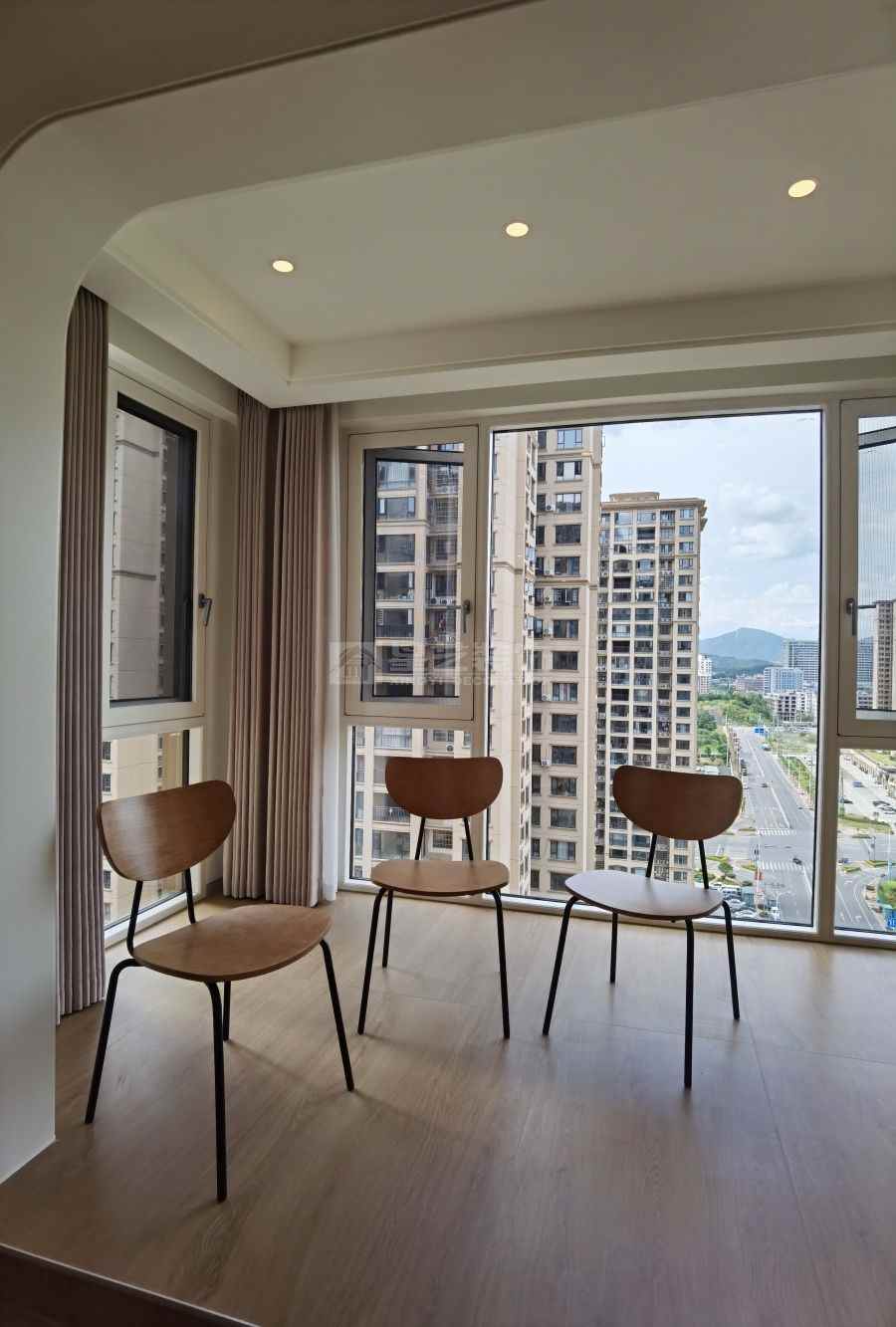 贺江幸福里13-03户型原木风实景(图29)