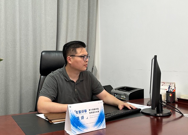 刘宇丰.jpg 刘宇丰.jpg