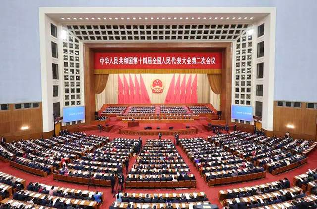 政府工作报告极简版来了！