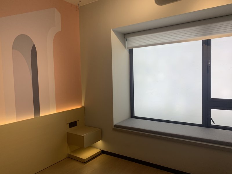 卧室壁纸竟有这么多讲究,选错颜色图案影响睡眠质量(图1) 卧室壁纸选购技巧指南