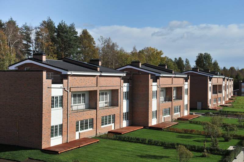 选错窗帘面料竟然毁装修,3个细节让家瞬间提升档次(图1) 如何选择家用窗帘面料?家用窗帘面料的细节考量