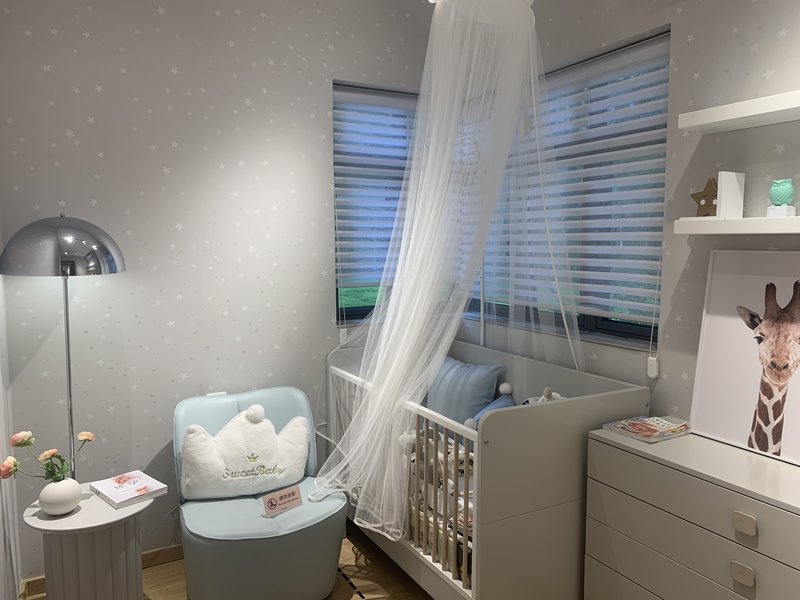 儿童房选灯3大误区，90%的家长都装错了